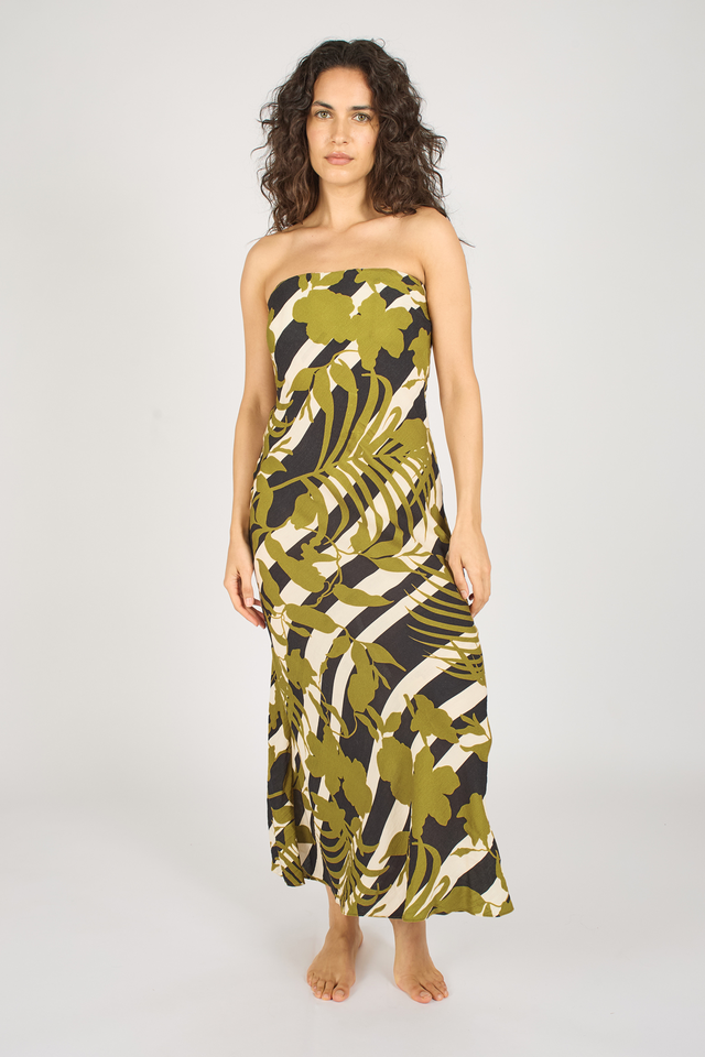 traffic people green dress Traffic People T Aurora Green Animal Print Dress VVX11868018 – Izzi of  Baslow main image 0